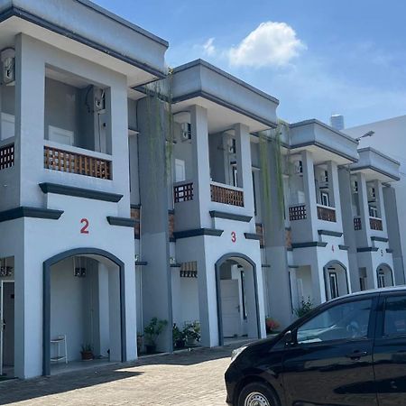Kamojo Hotel Medan Exterior photo