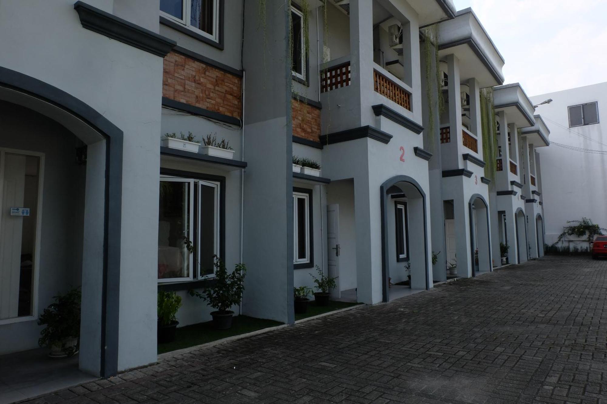 Kamojo Hotel Medan Exterior photo